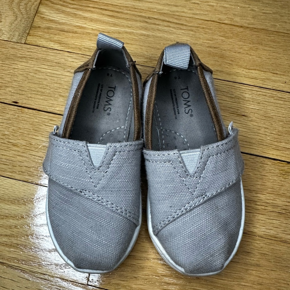 TOMS Light Gray Casual Slip-Ons